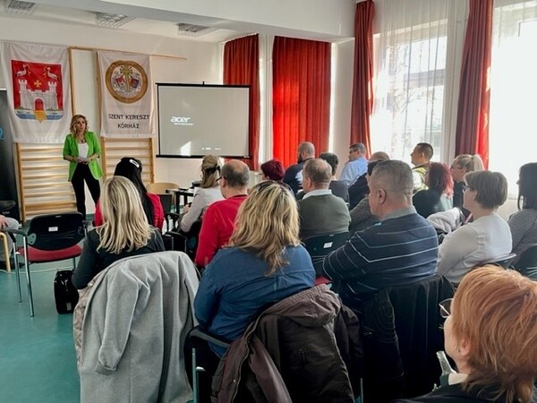 Konferencia a közösségépítés jegyében_kalocsa_01_640_480.jpg